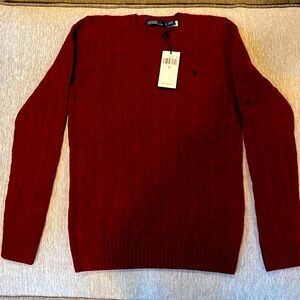 Polo by Ralph Lauren wool-and-cashmere-blend
Color-Maroon
Size-small